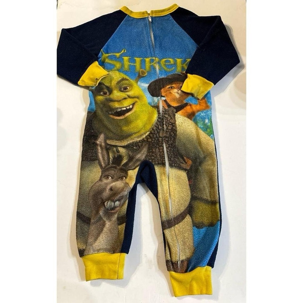 Shrek 2 One Pc. Pajamas (toddler size) vintage 2004